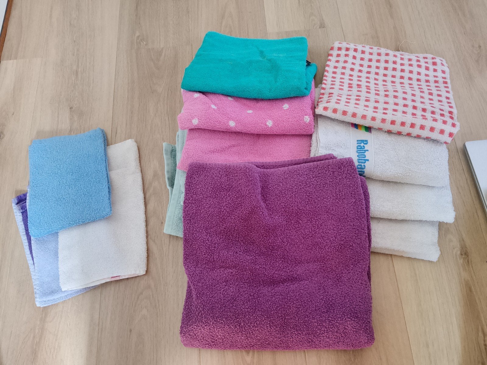 Partij oude handdoeken...nog handig voor..?, Ophalen, Gebruikt, Overige kleuren, 30 tot 120 cm