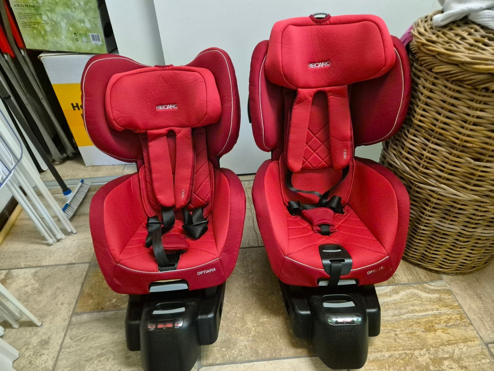 Recaro optiafix autostoel 2x (met 1x reservebekleding), Ophalen, 9 t/m 18 kg, Overige merken, Autogordel of Isofix