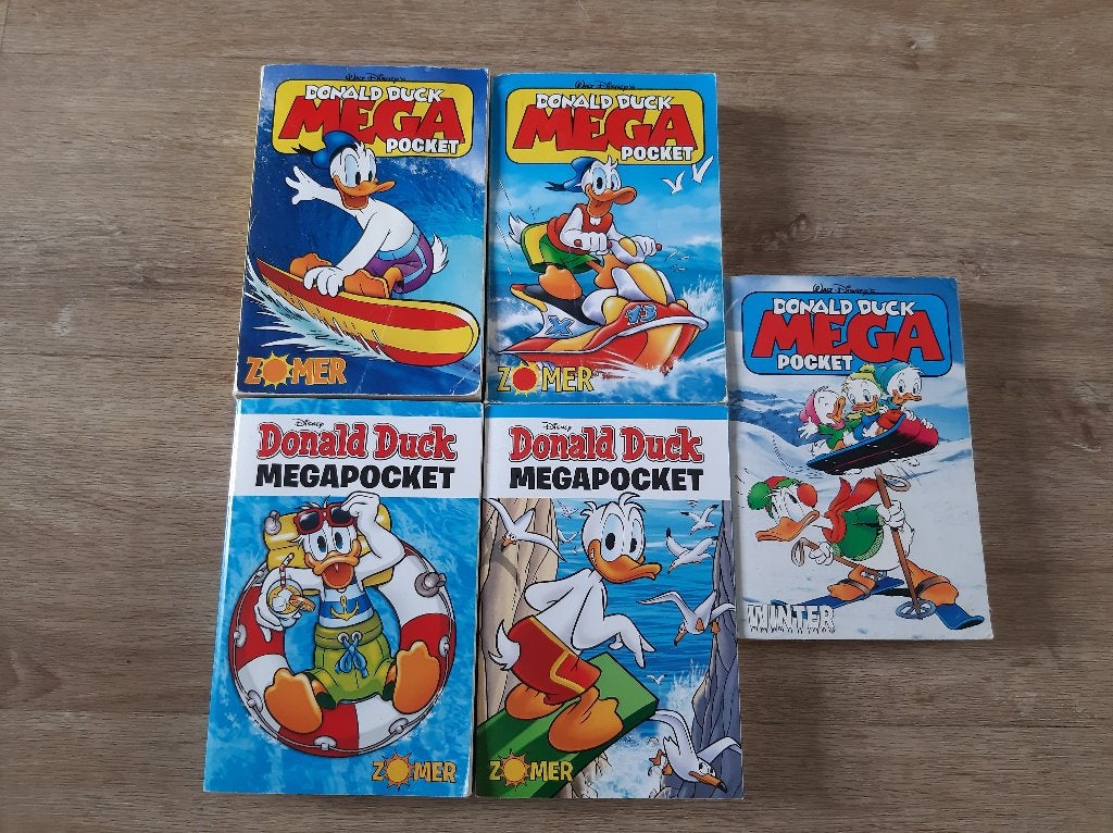 Donald Duck Mega pockets, Donald Duck Big Fun XXL pockets en, Meerdere stripboeken, Ophalen of Verzenden, Gelezen