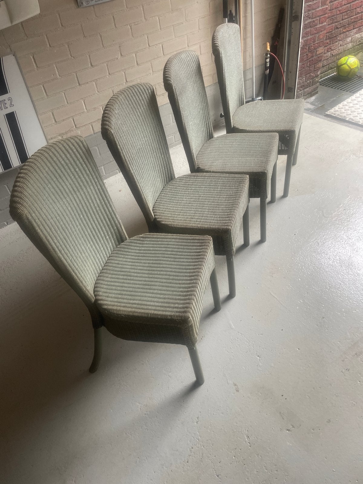 Set van 4 LLoyd Loom rieten eetkamerstoelen, Gebruikt, Overige kleuren, Riet of Rotan, Ophalen of Verzenden
