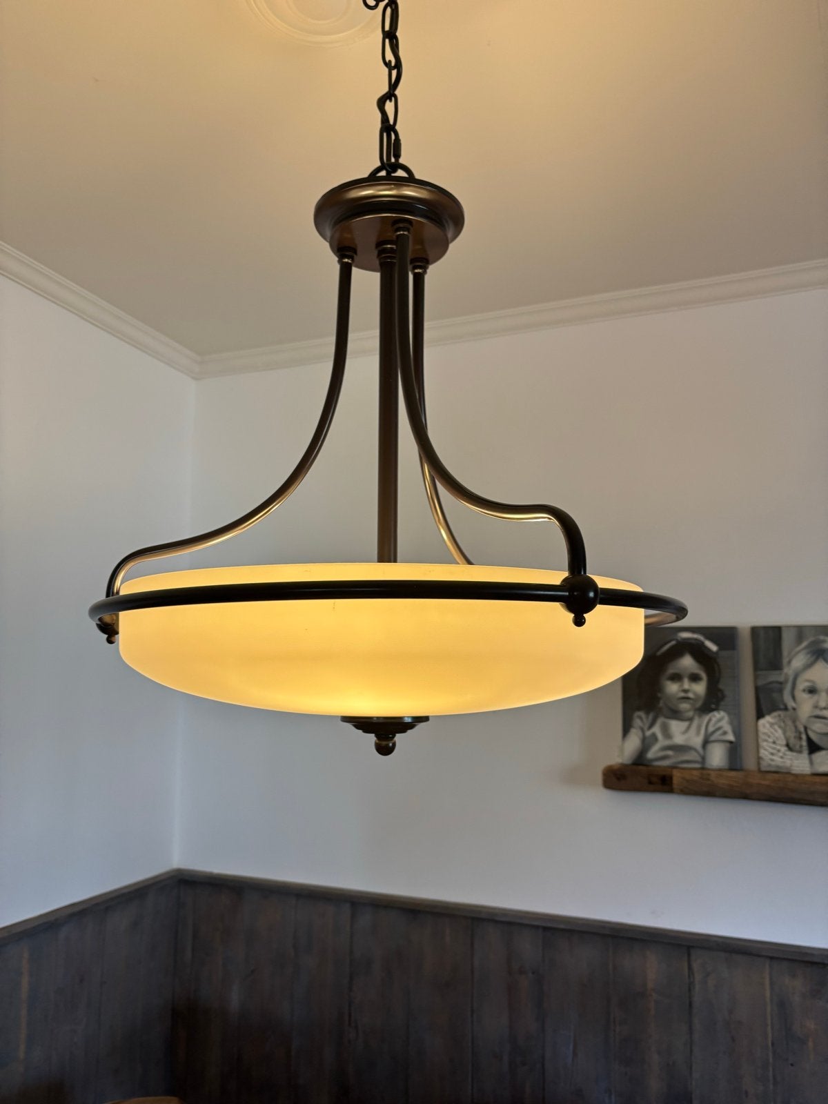 Elegante hanglamp met opalen glazen kap, Ophalen of Verzenden, Zo goed als nieuw, Glas