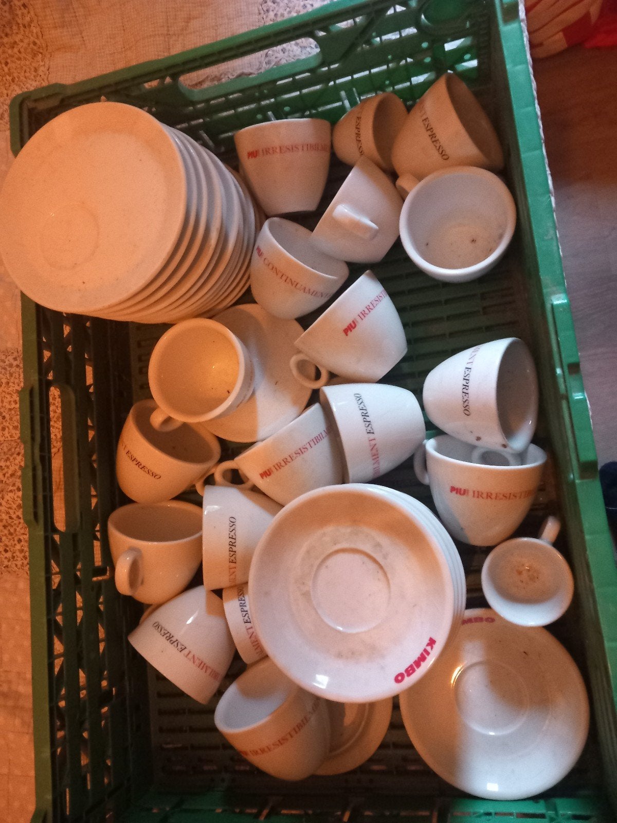 Diverse Nespresso kop en schotel sets - Bocholtz, Ophalen, Gebruikt, Overige merken, Keramiek