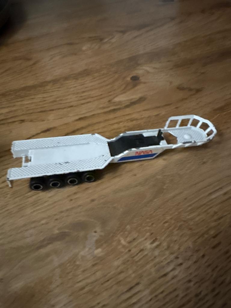 Vintage Matchbox NASA Space Shuttle Transporter (nr. 610), Ophalen of Verzenden, Gebruikt