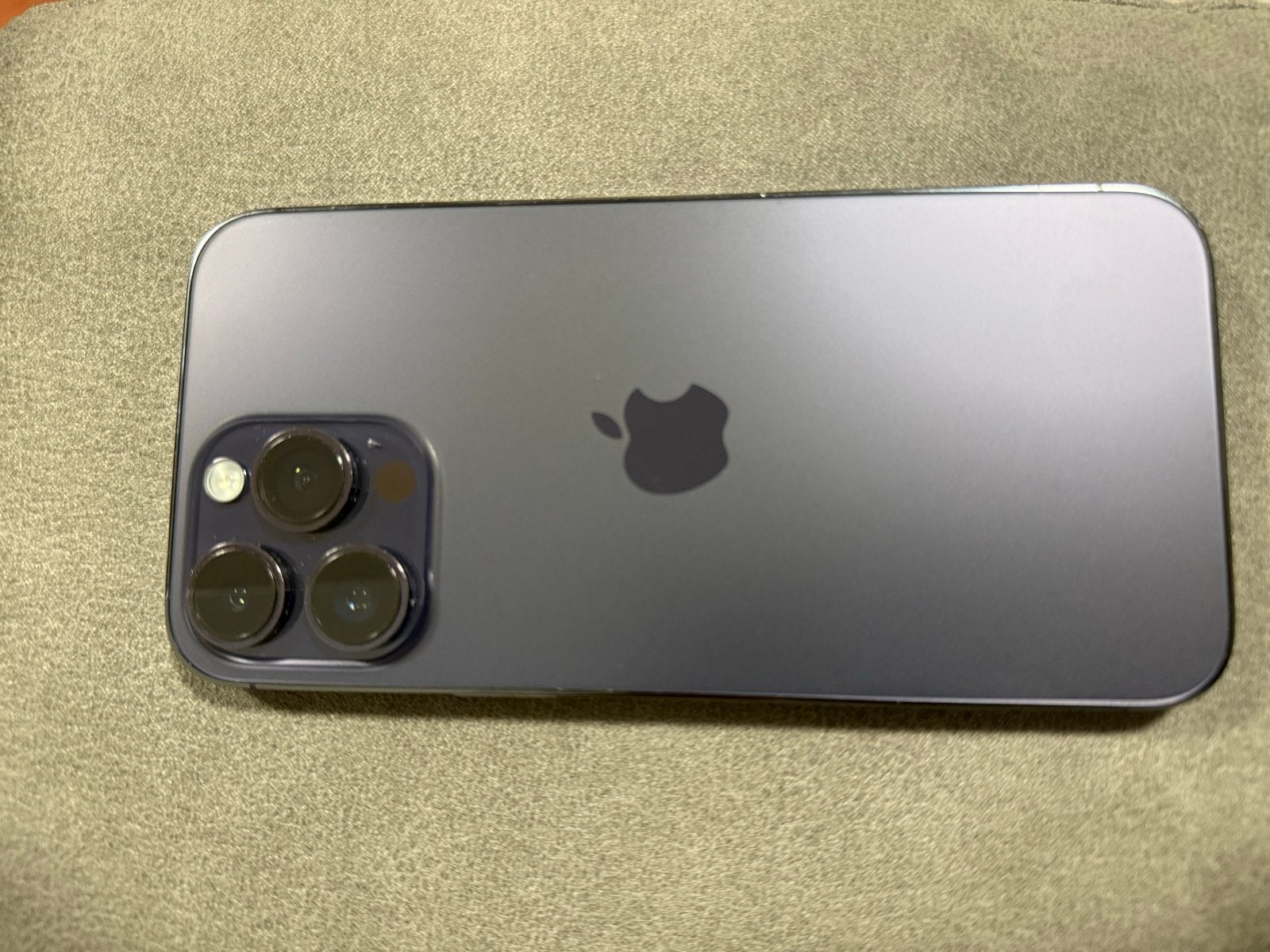 iPhone 14 Pro Max 128GB Paars - Z.G.A.N. + 10 Hoesjes, Telecommunicatie, Ophalen, 128 GB, 86 %, Paars