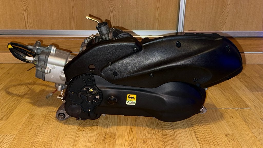 Nieuwe Gilera Runner 180-tweetaktmotor, Motoren, Ophalen