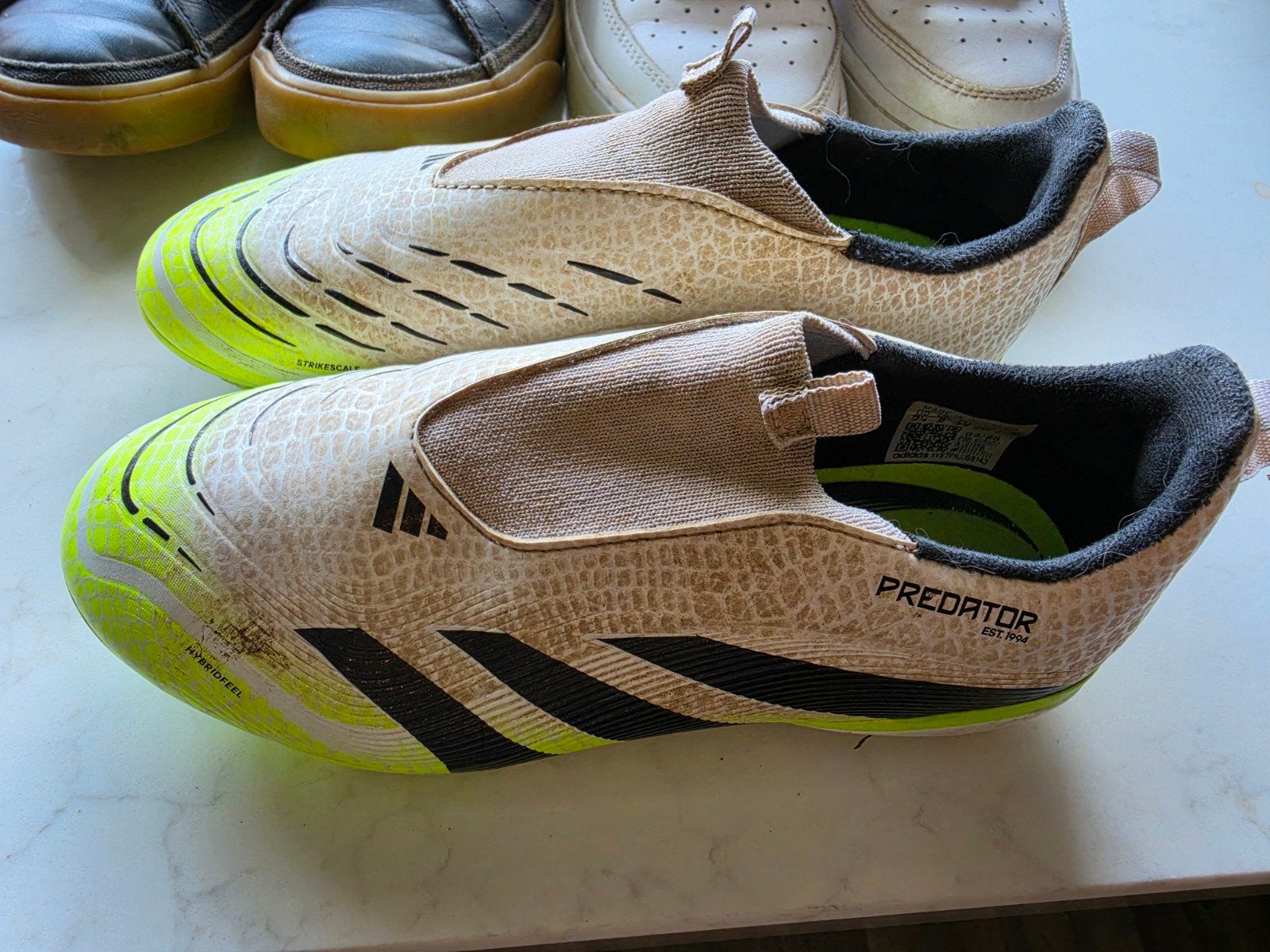 voetbalschoenen - Maat 34, Maat XS of kleiner, Ophalen of Verzenden, Gebruikt, Schoenen