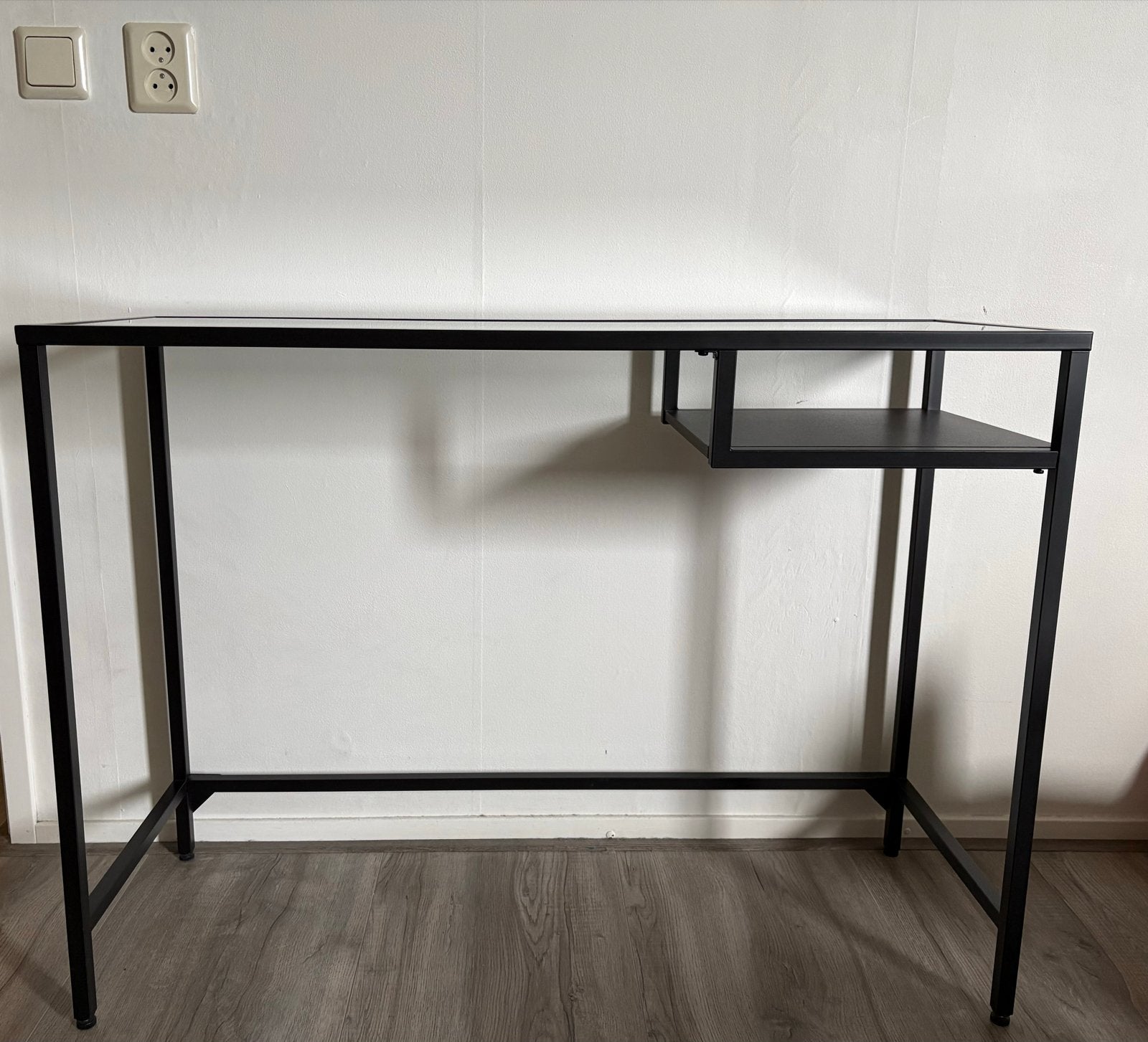 IKEA Vittsjö laptoptafel, Ophalen, Zo goed als nieuw, IKEA, Computerbureau