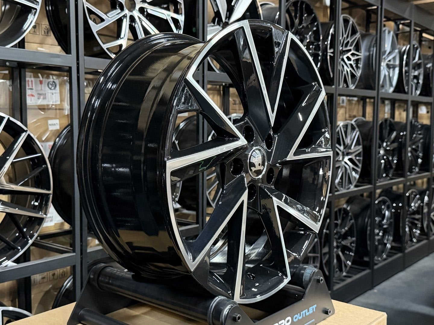 18" SKODA RS Look Sportvelgen SKODA OCTAVIA KODIAQ KAROQ VW, Auto-onderdelen, Banden en Velgen, -, -, Nieuw, Ophalen of Verzenden