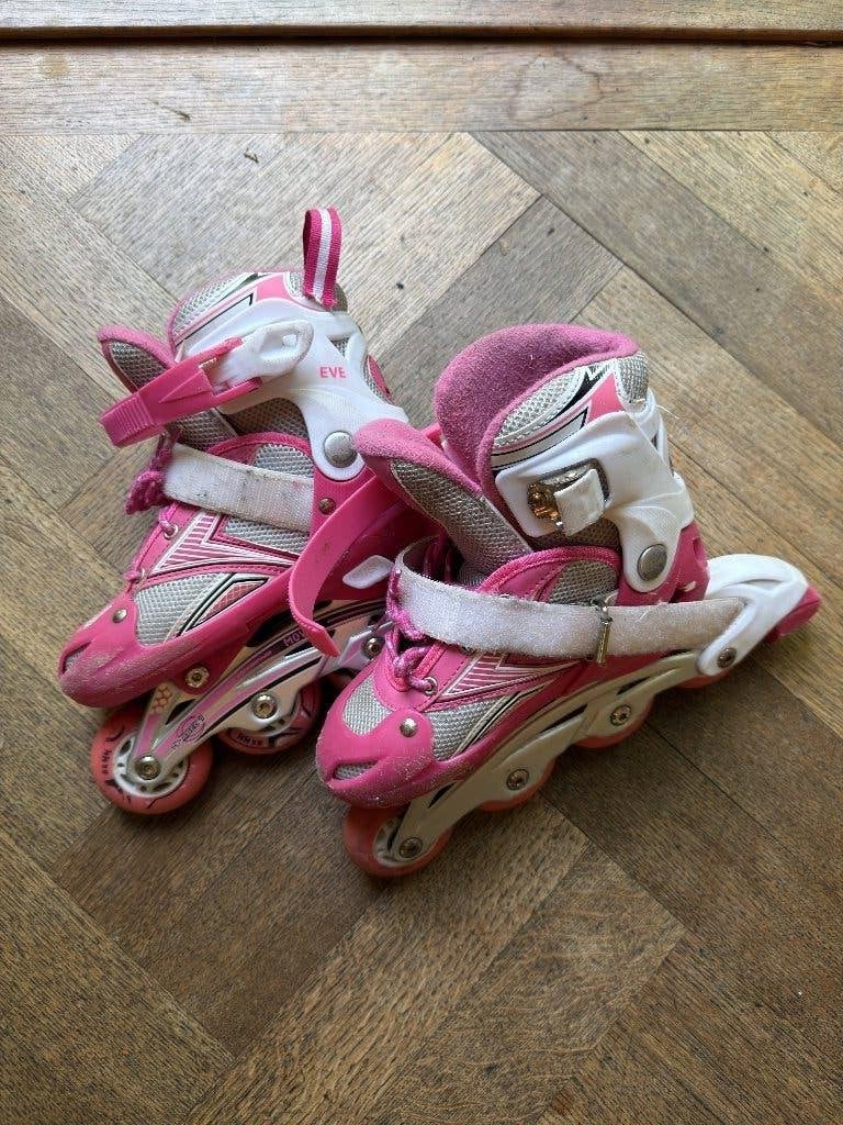 Skeelers roze - Maat 30-33, Sport en Fitness, Skeelers, Ophalen, Kinderen, Inline skates 4 wielen, Verstelbaar