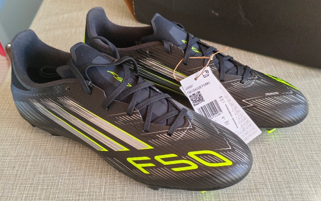Nieuwe Adidas F50 League voetbalschoenen, Groter dan maat XL, Schoenen, Nieuw, Ophalen of Verzenden