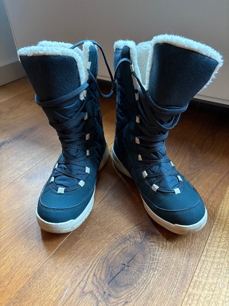 Snowboots Quechua mt 37 Donkerblauw, Kleding | Dames, Blauw, Snowboots, Ophalen of Verzenden, Quechua