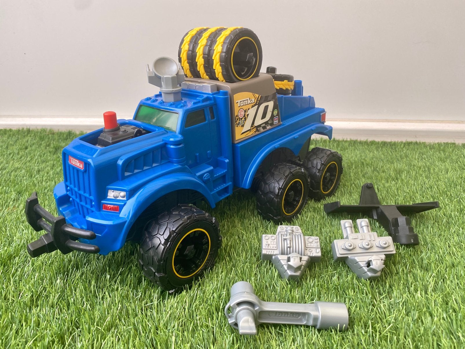 Tonka Mod machines DX14 semi-hauler, Ophalen of Verzenden, Zo goed als nieuw