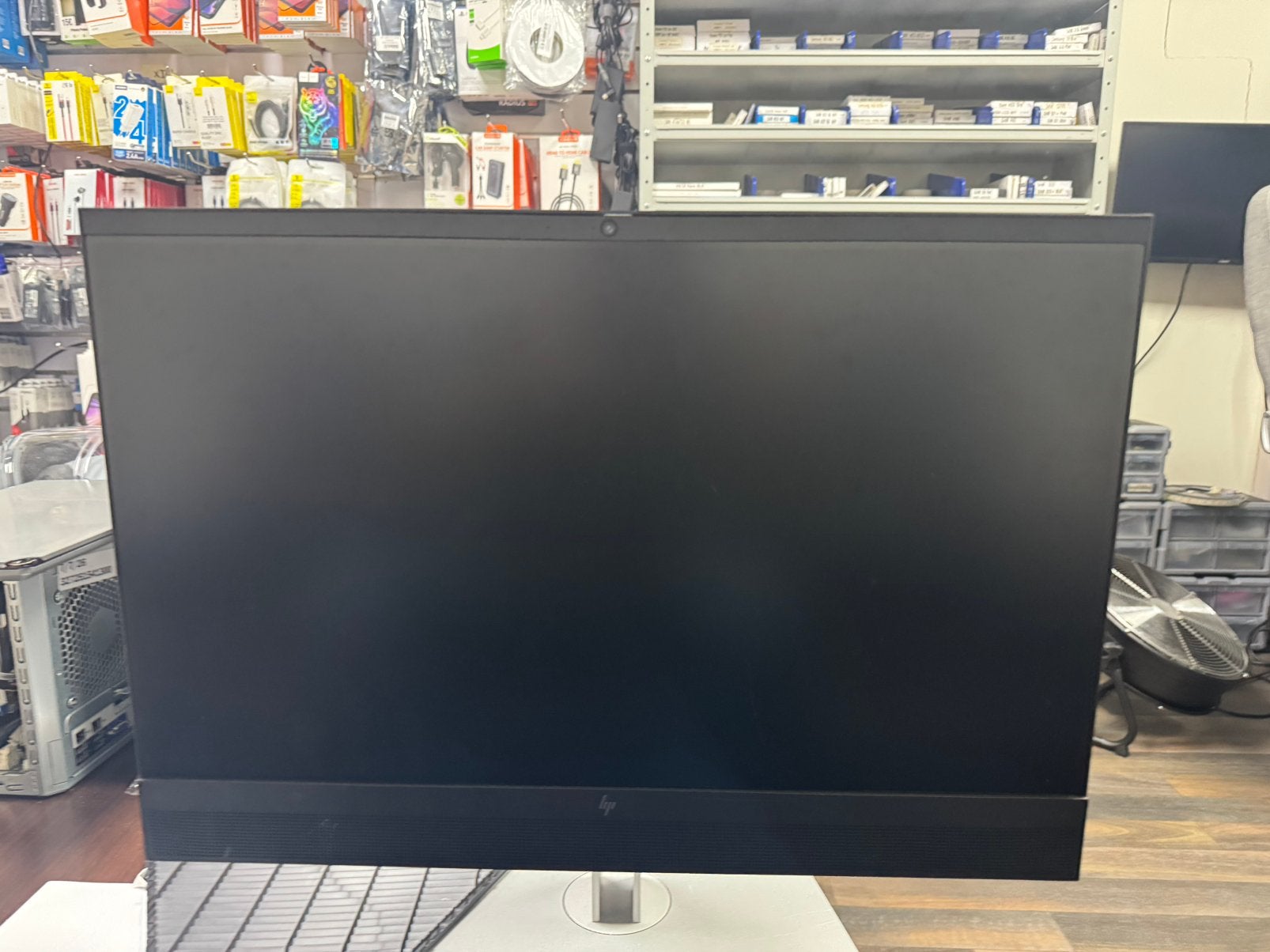 HP, Computers en Software, Monitoren, Zo goed als nieuw, LED, 60 Hz of minder, Ophalen