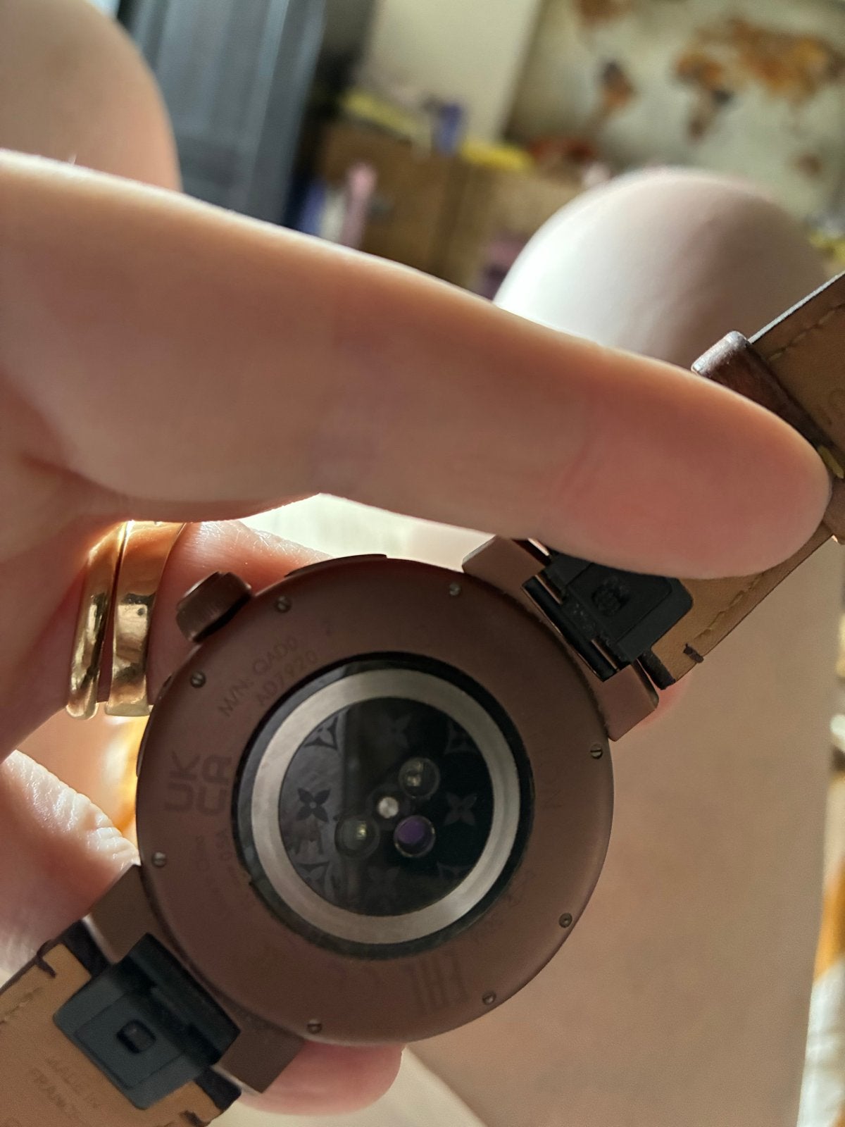 Foto 4 van Louis Vuitton Tambour Horloge - Luxe Smartwatch