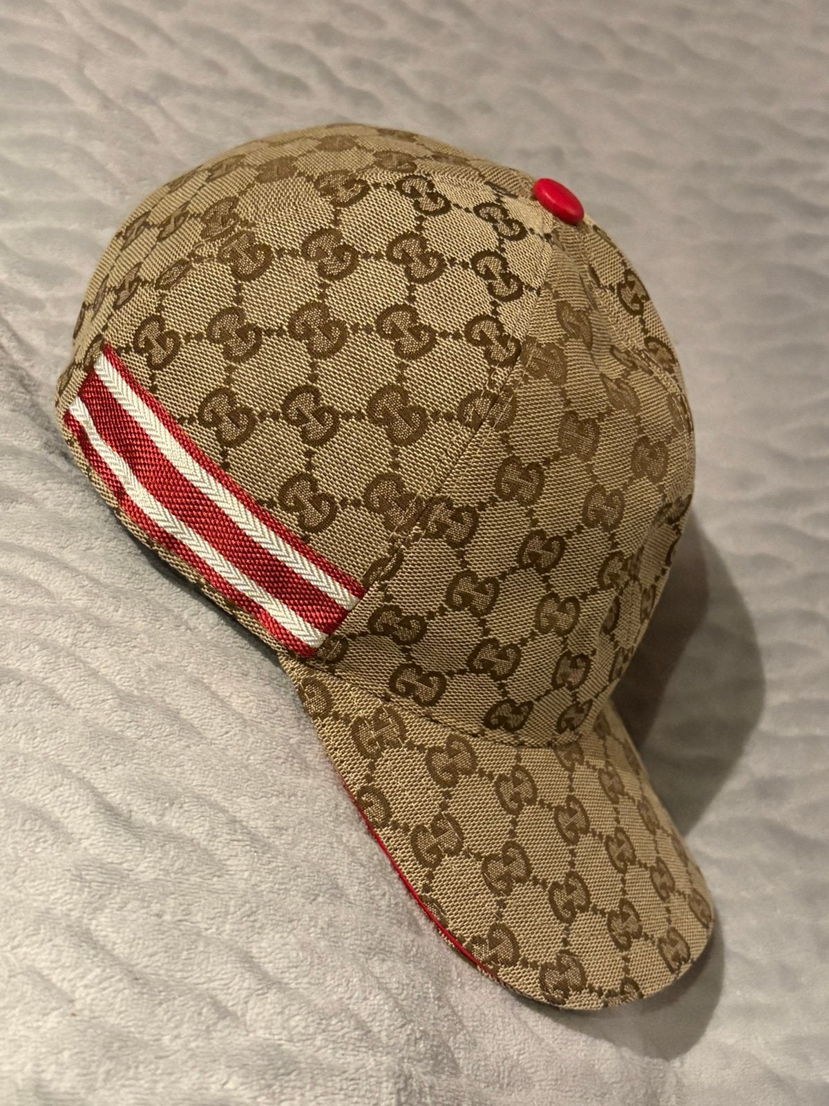 Gucci pet limited edition, Ophalen of Verzenden, Nieuw, 57 cm (M, 7⅛ inch) of minder, Pet