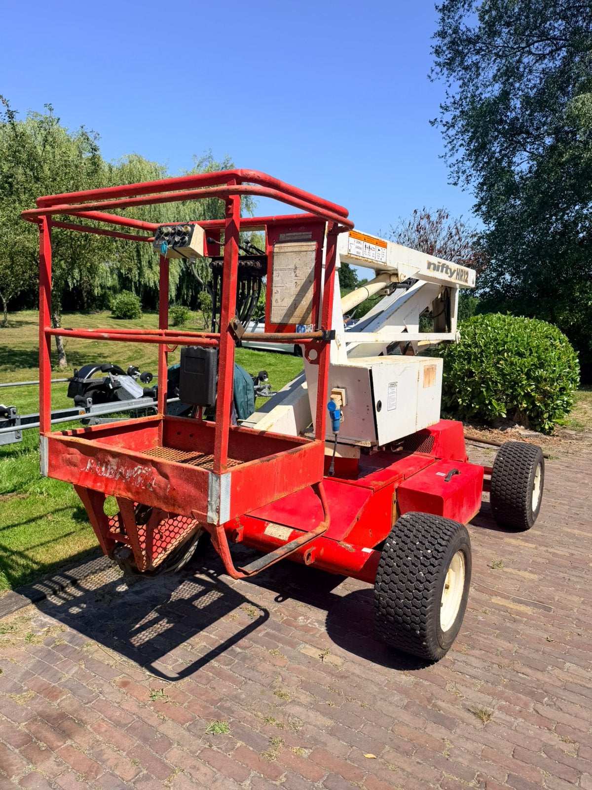 Niftylift hr 12 DE  knik hoogwerker spinhoogwerker 2600KG !, Zakelijke goederen, Ophalen