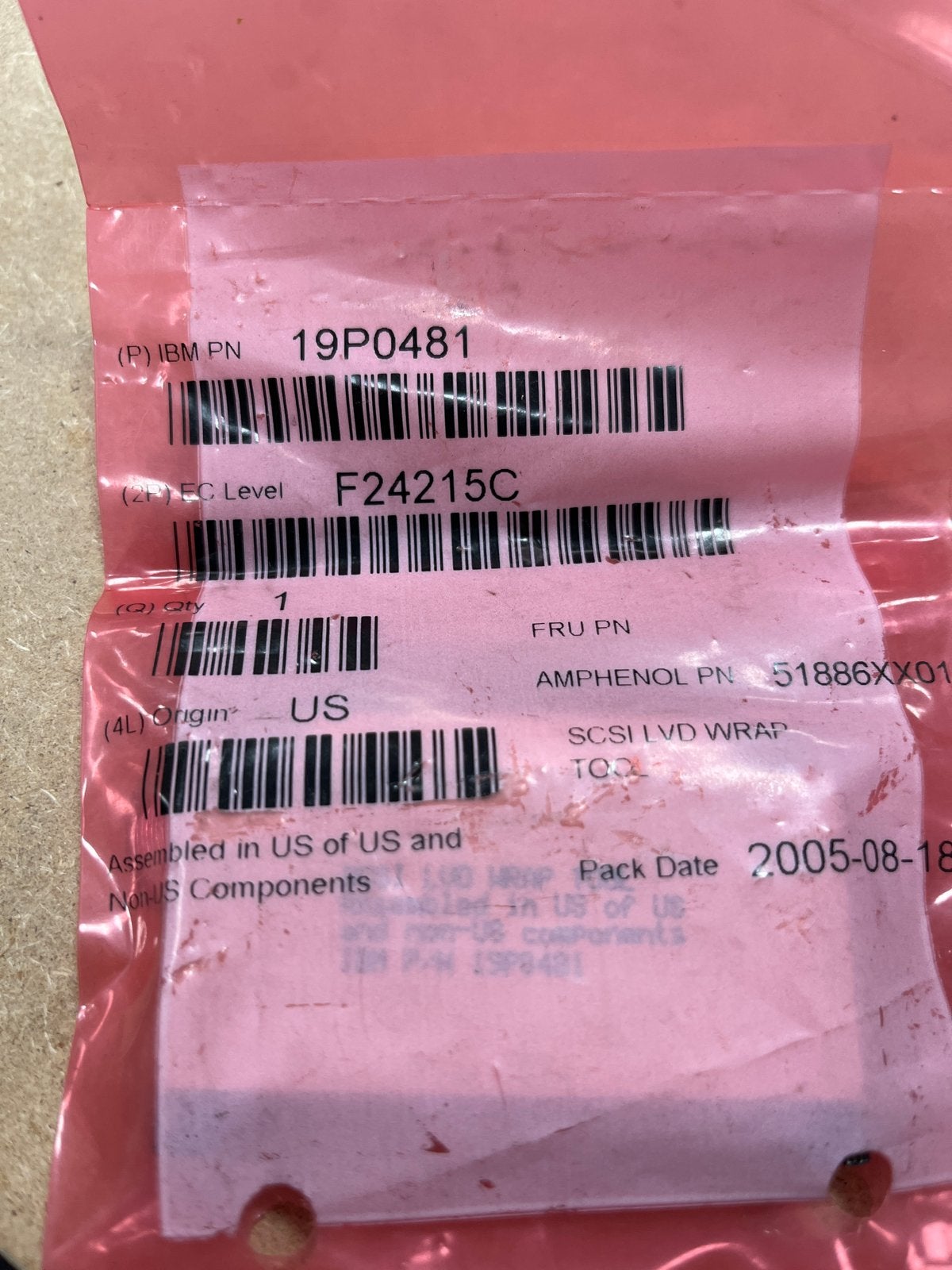 IBM 19P0481 SCSI LVD Wrap Plug F24215C, Ophalen, Nieuw