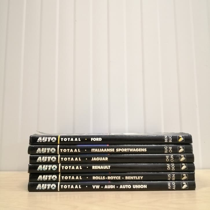 4x Auto Totaal Boeken (Lecturama)
