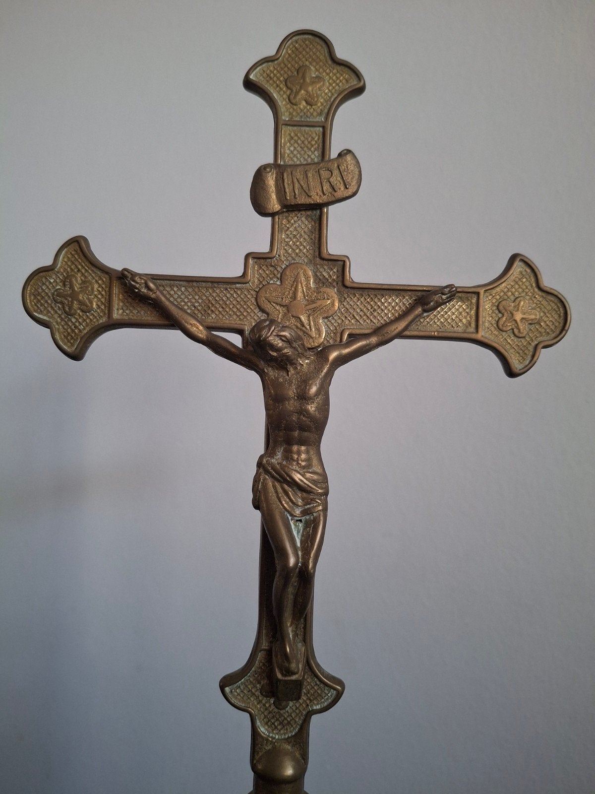 Mooie crusifix  - Altaar kruisbeeld - INRI, Antiek en Kunst, Ophalen of Verzenden