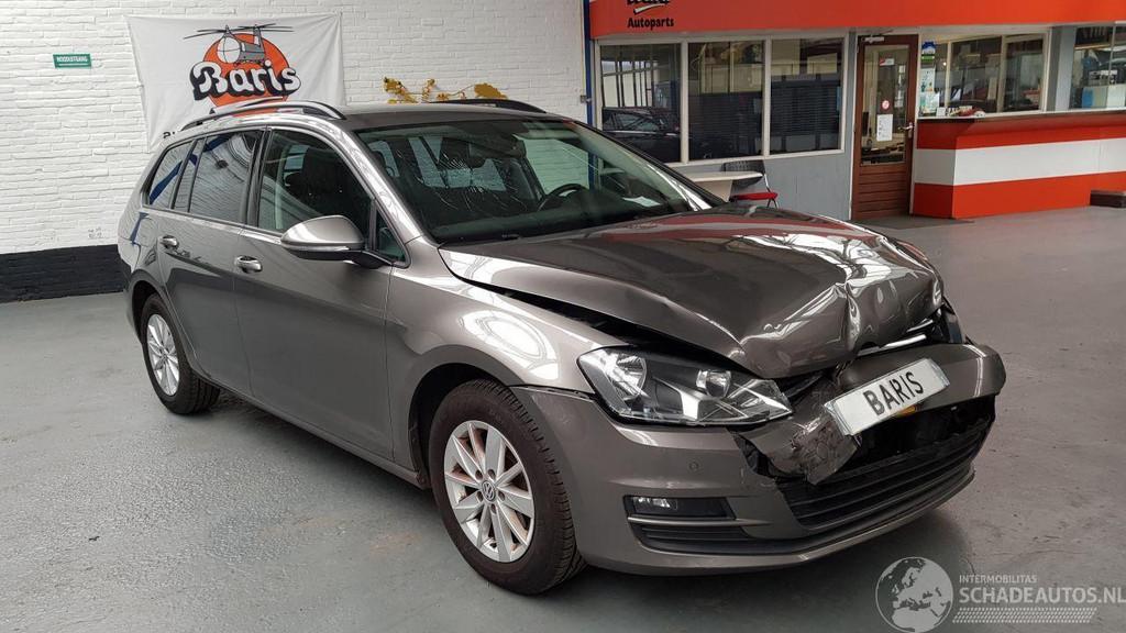 Volkswagen Golf 1.2 TSI 16V COMBI BENZ 1.197CC 63KW 86PK, Auto diversen, Schadeauto's, Volkswagen, Handgeschakeld, Benzine, Stationwagon