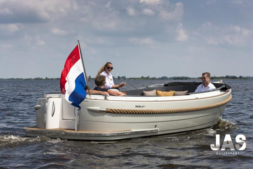 Maril 6nxt 42pk 159 uur vol opties! (Bwj 2020), Watersport en Boten, Sloepen, Polyester, Diesel