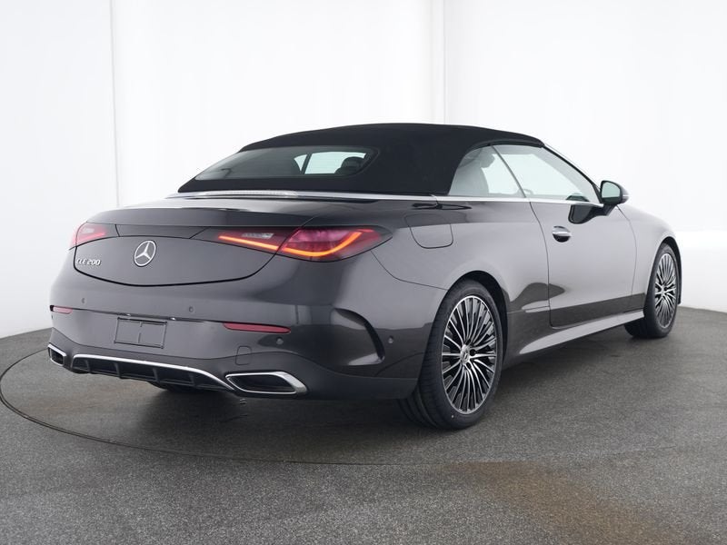 Mercedes-Benz CLE Cabriolet 200 AMG Line AMG Line | 19 Inch, Auto's, Mercedes-Benz, Automaat, 12 maanden, Zwart, 4 cilinders