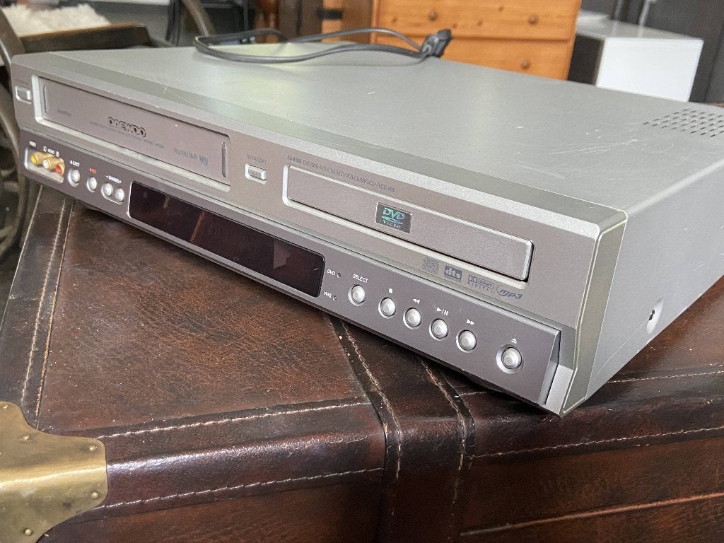 Daewoo SD-9100 VHS videorecorder / DVD-speler , Ophalen of Verzenden, Zo goed als nieuw, VHS-speler of -recorder