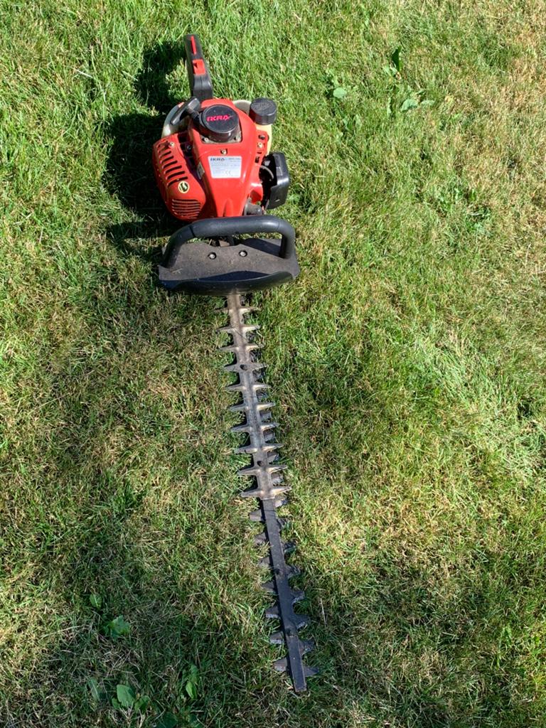 IKRA Benzine Heggenschaar IBHS 2562 - Krachtig / Betrouwbaar, Tuin en Terras, Ophalen, Gebruikt, Benzine