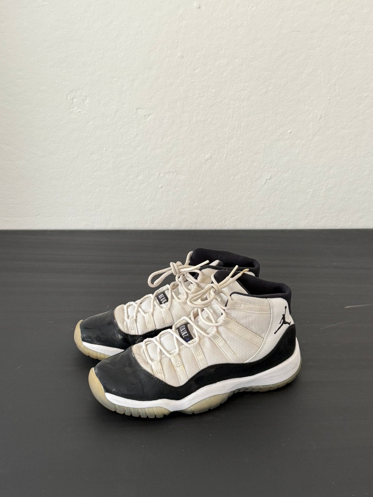 Nike Air Jordan 11 Concord maat 37,5, Wit, Ophalen of Verzenden, Sneakers of Gympen, Zo goed als nieuw