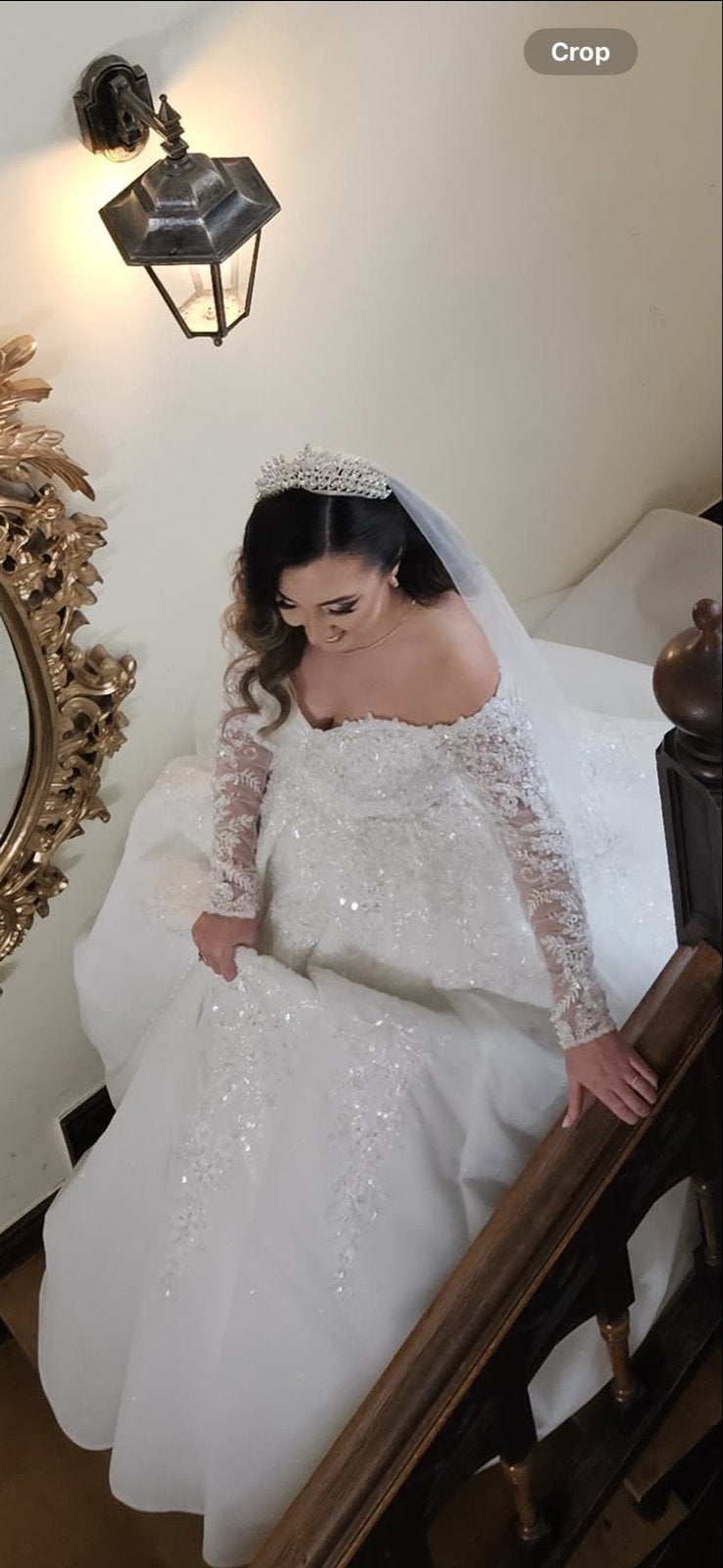 Prachtige trouwjurk met lange mouwen en tiara, Ophalen of Verzenden, Zo goed als nieuw, Wit, Trouwjurk