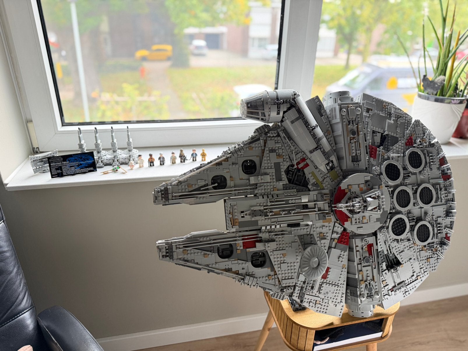 Lego UCS Millenium Falcon 75192 + Display stand, Ophalen, Inclusief instructies, Star Wars, Lego