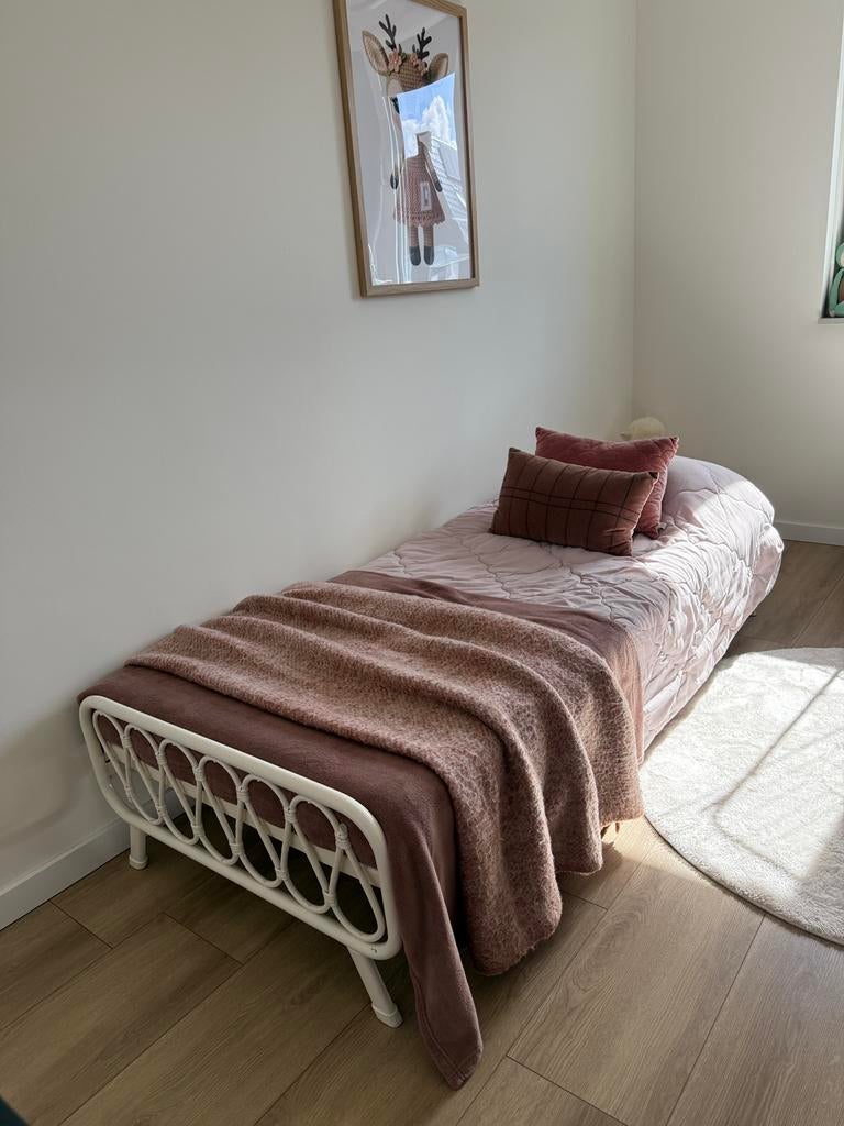 Vintage staal rotan spiraalbed, Ophalen, Gebruikt, 90 cm, Eenpersoons