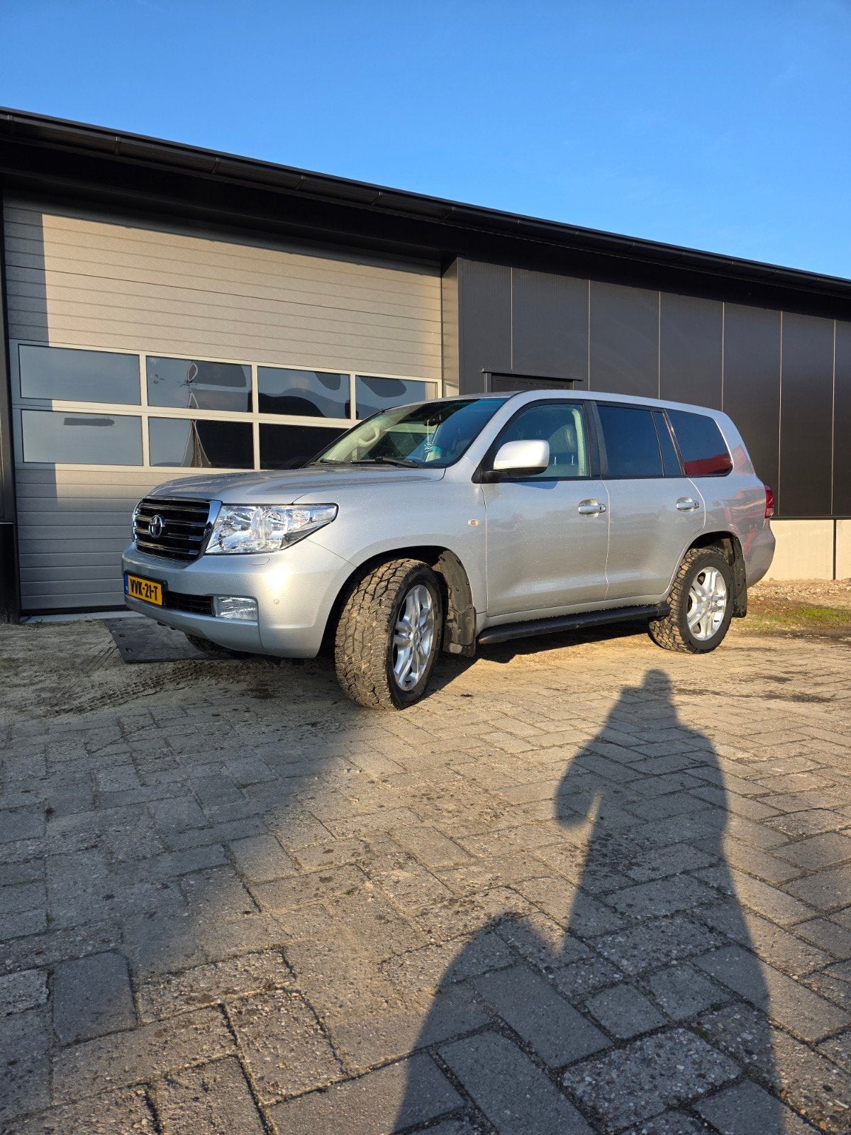 Toyota Landcruiser V8 diesel 2010 Grijs. grijs kenteken., Auto's, Automaat, 8 cilinders, Bedrijf, Diesel