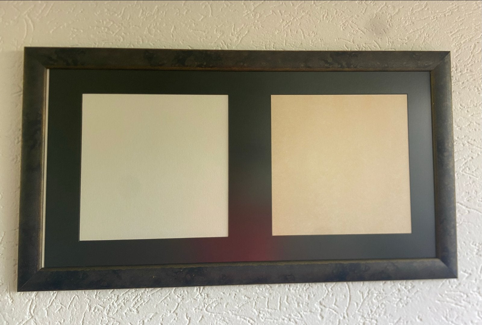 Fotolijst voor twee foto's, donkerbruin met goudaccent, Bruin, Gebruikt, 48 cm, Fotolijst