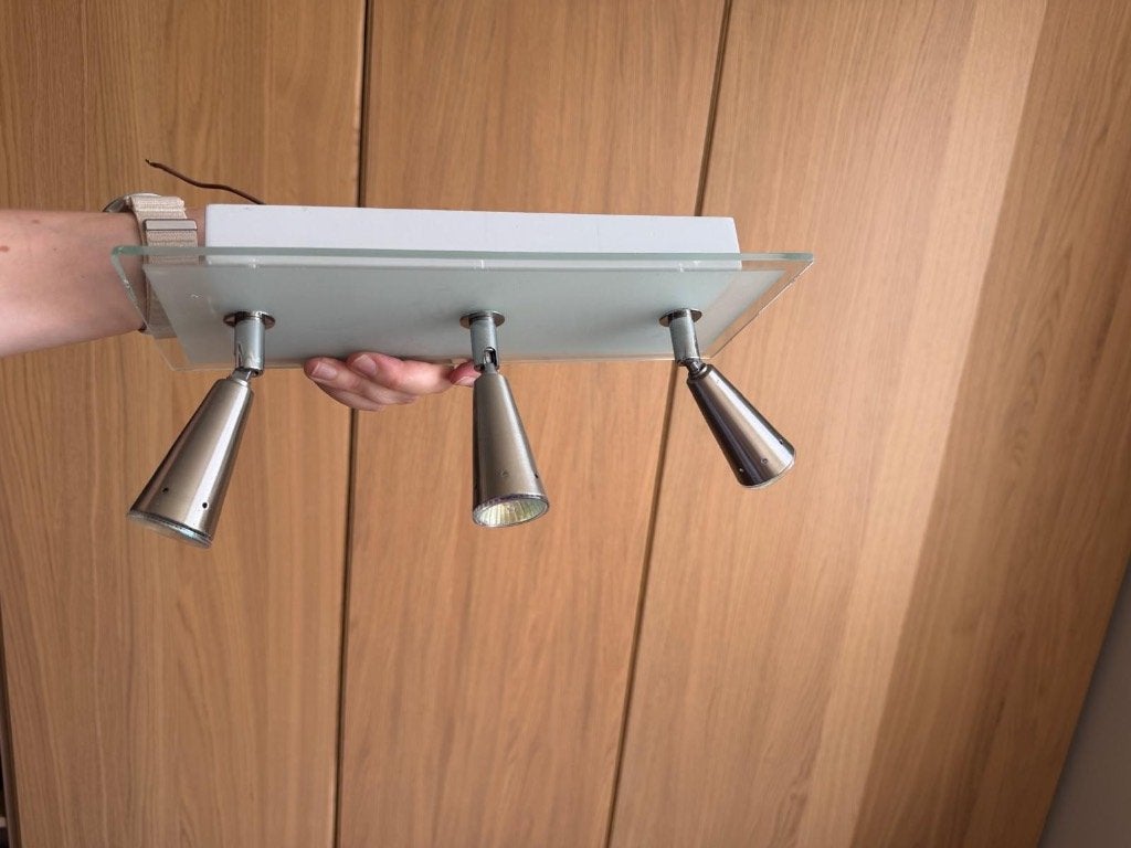 Plafond lamp zo goed als nieuw gratis af te halen, Huis en Inrichting, Lampen | Hanglampen, Ophalen, E14 (klein), Zo goed als nieuw