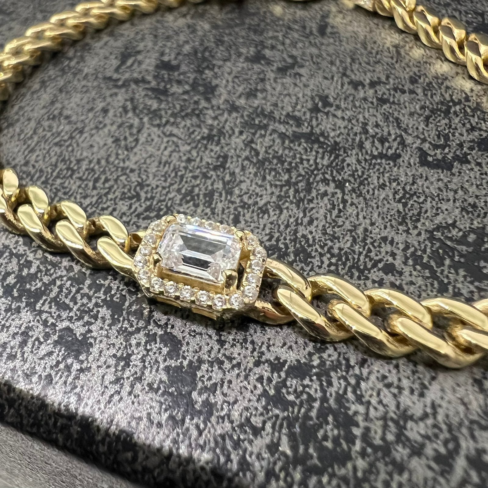 14 karaat gouden armband gourmet dames schakel, Ophalen of Verzenden, Nieuw, Goud