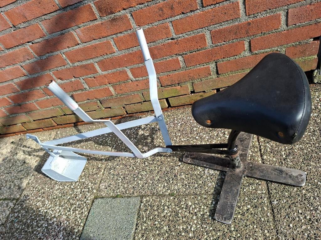 Kinder graafmachine, Ophalen