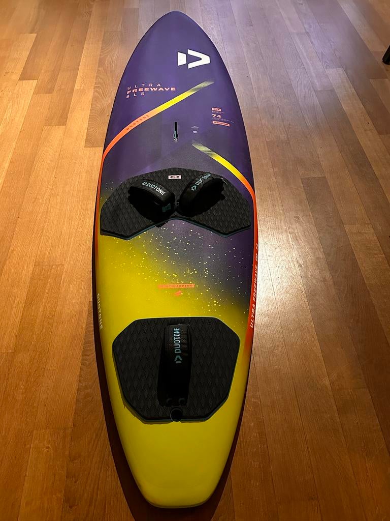 Duotone Ultra FreeWave SLS 74 2025, Zo goed als nieuw, Plank, Duotone, Ophalen