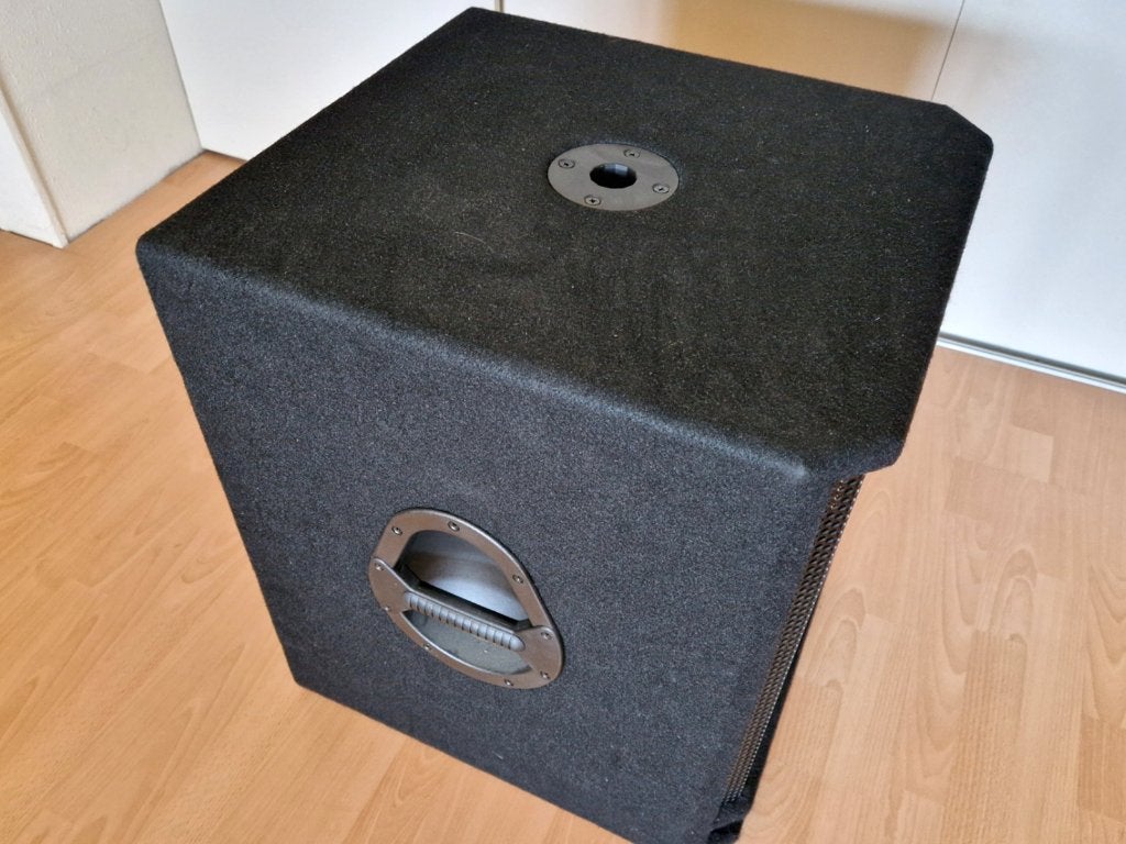 Behringer VQ1500D actieve subwoofer, Ophalen, Zo goed als nieuw, Audio