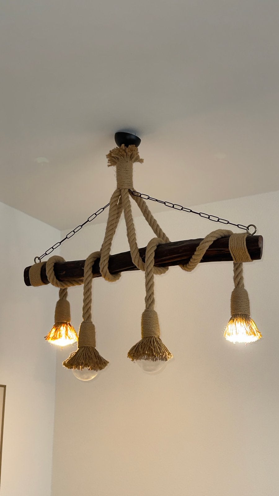 2x Rustieke Houten Balk Hanglamp met Touw, Ophalen, Zo goed als nieuw, Hout, E27 (groot)