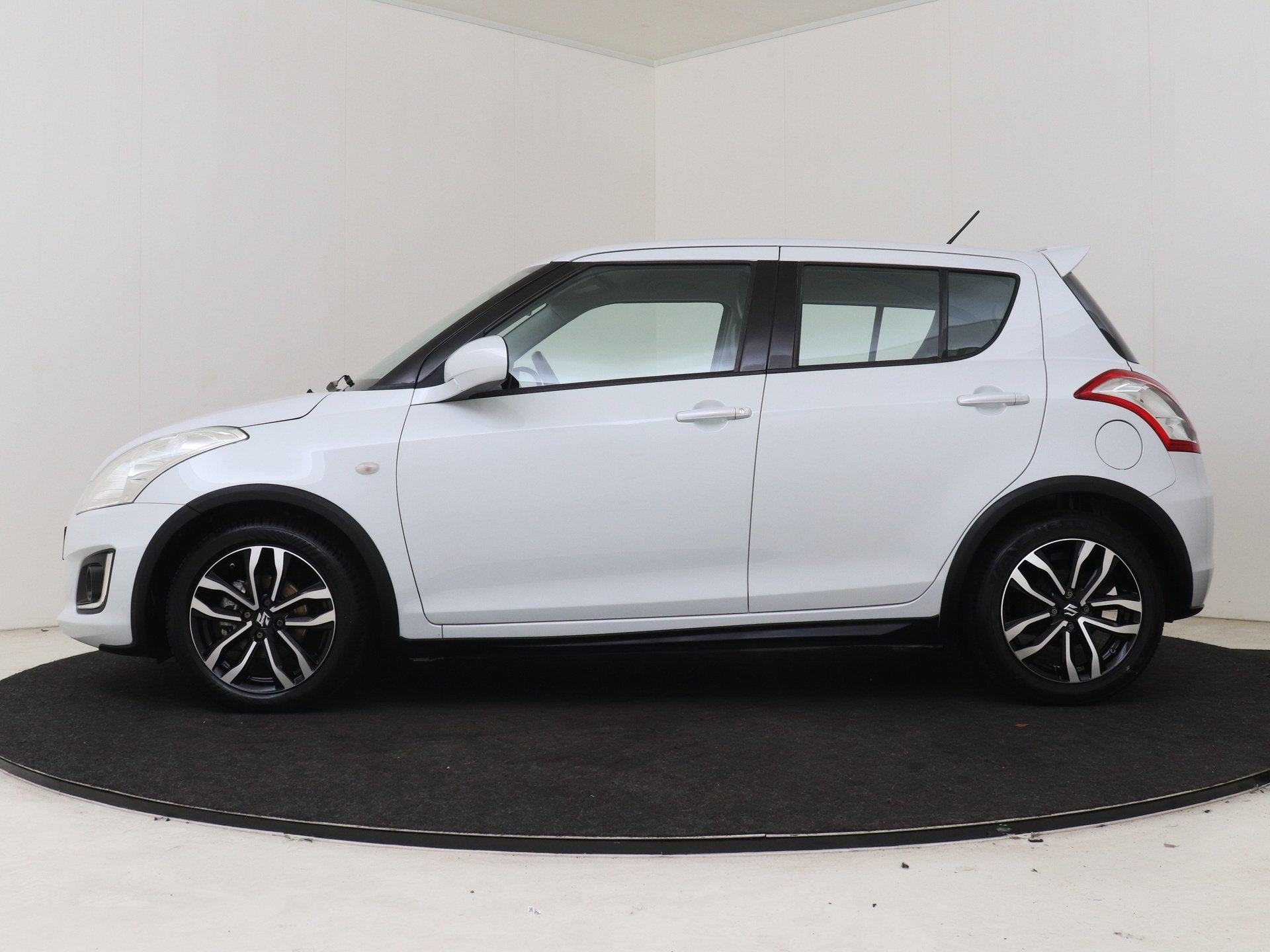 Suzuki Swift 1.2 Style EASSS | Dealer onderhouden | Cruise C, Auto's, Stof, Gebruikt, 4 cilinders, 400 kg