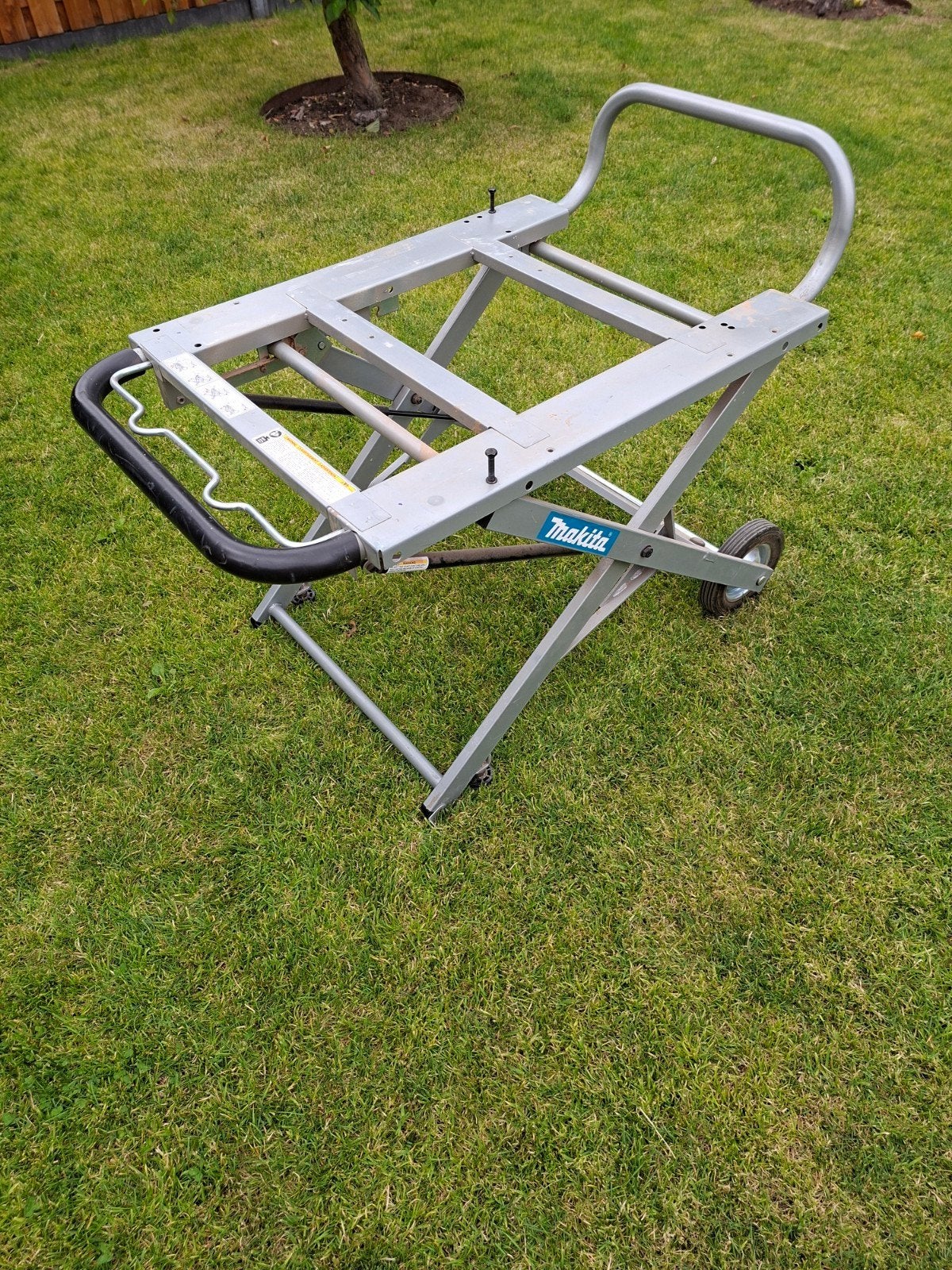 Makita zaagtafel onderstel met wielen tbv 2704, Doe-het-zelf en Verbouw, Ophalen, Gebruikt, 70 mm of meer, Overige typen