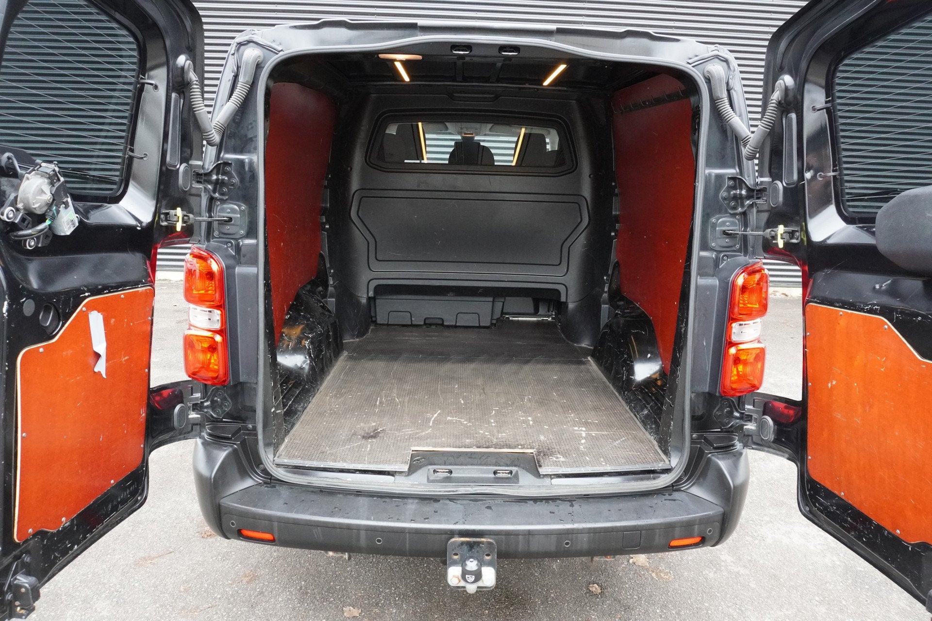 Citroën Jumpy 2.0 120pk Dubbele cabine XL L3 5-zits Trekhaa, Auto's, Voorwielaandrijving, Stof, Gebruikt, Euro 6