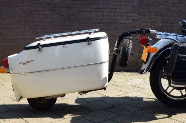 FreeBird aanhanger achter motor, Ophalen, Gebruikt