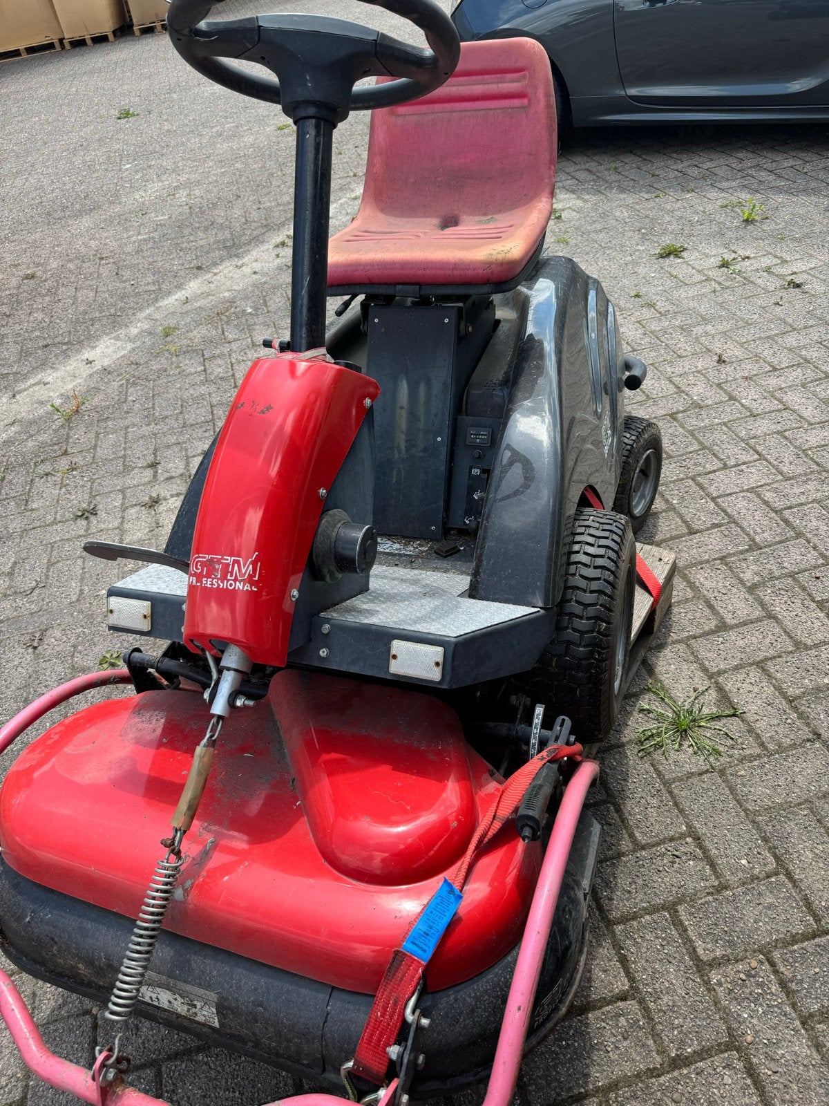 Defecte GTM 1350 frontmaaier met mulchfunctie, Tuin en Terras, Ophalen, Cirkelmaaier, Gebruikt, Mulchfunctie