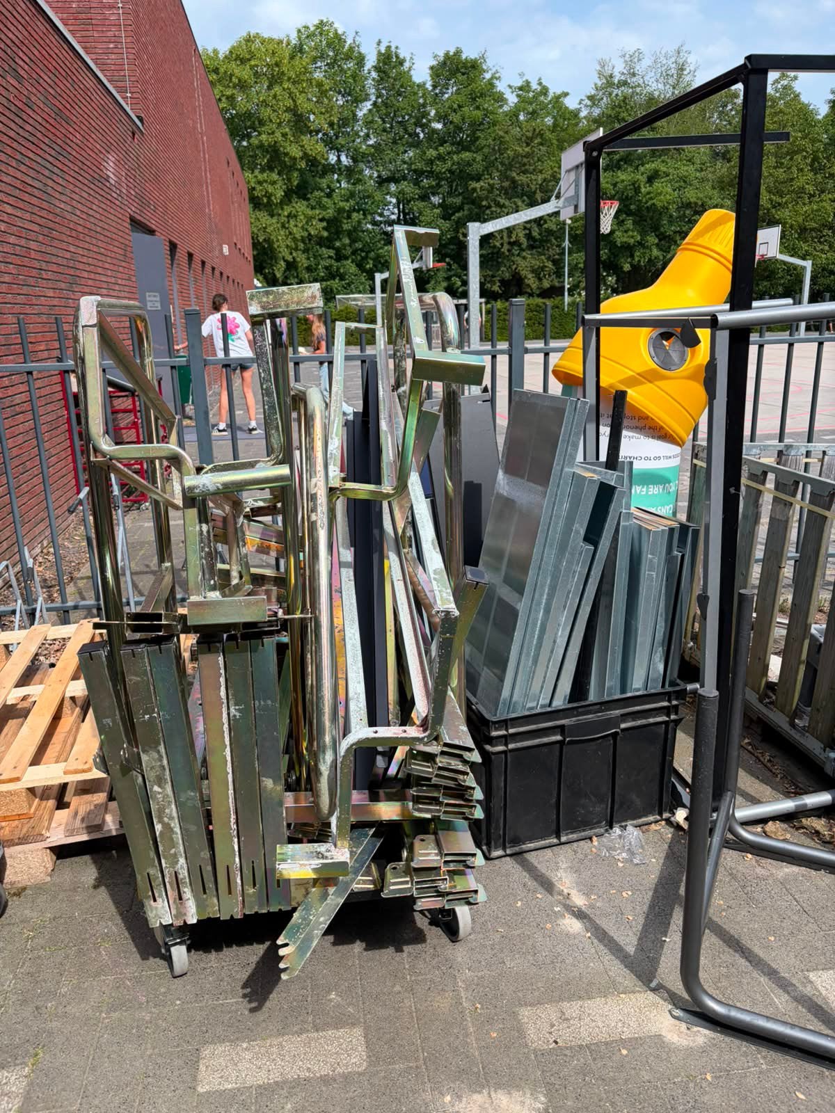 Gevraagd oud ijzer en metalen, Ophalen of Verzenden, Zo goed als nieuw, Overige typen, Minder dan 2 meter