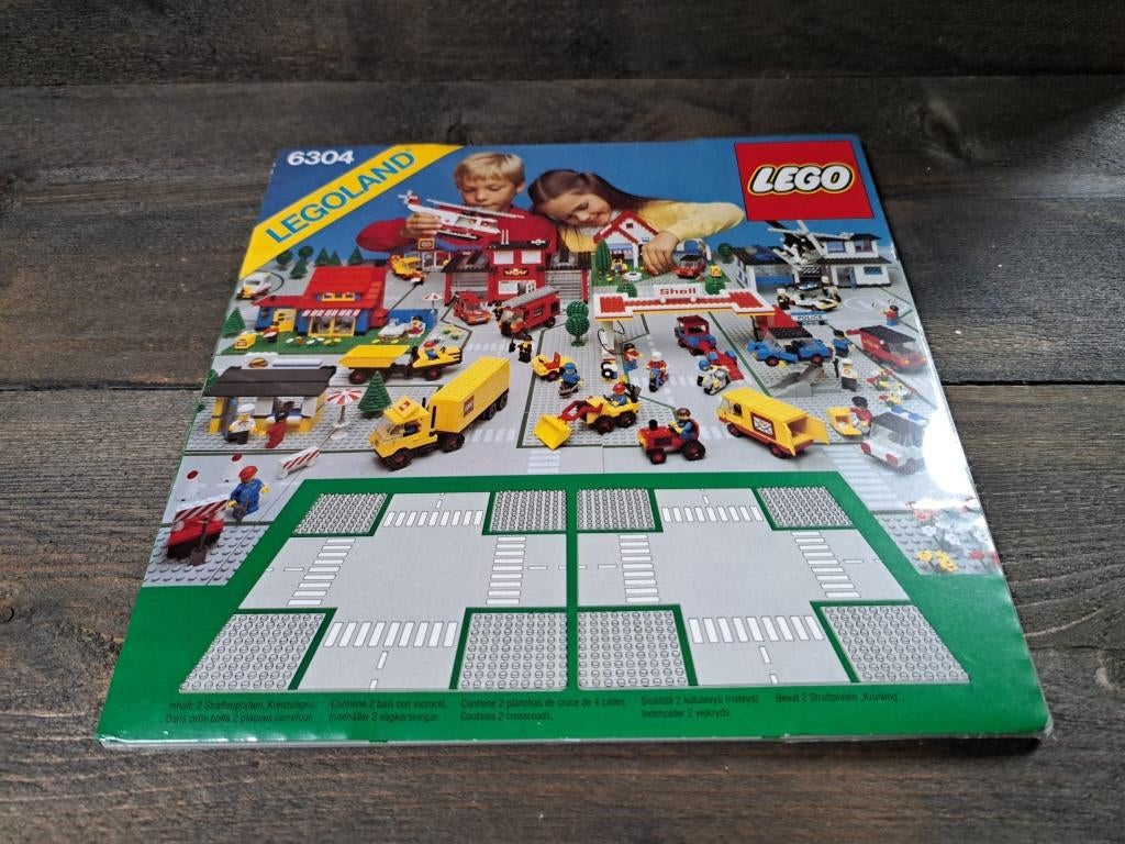 Nieuwe Lego Classic town baseplate 6304 Cross Roads Plates, City, Lego, Nieuw, Ophalen of Verzenden