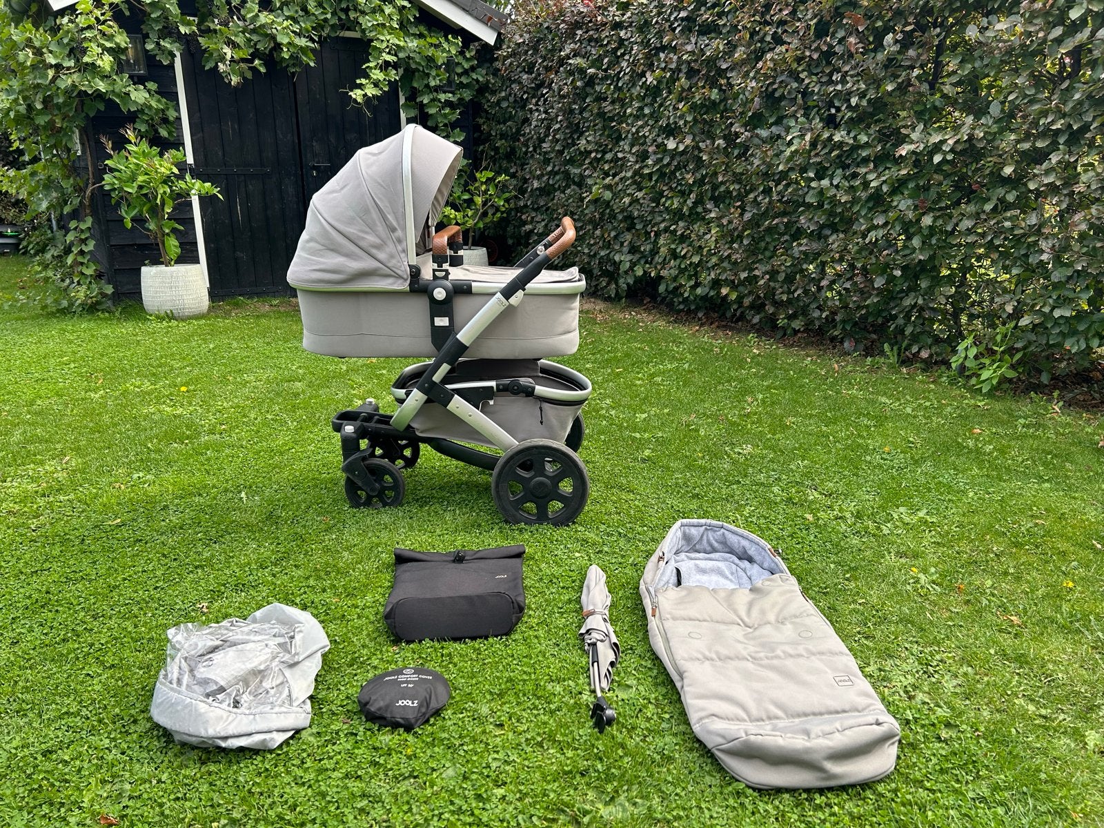 Joolz geo 2 kinderwagen met reiswieg en accessoires, Gebruikt, Combiwagen, Met reiswieg, Ophalen