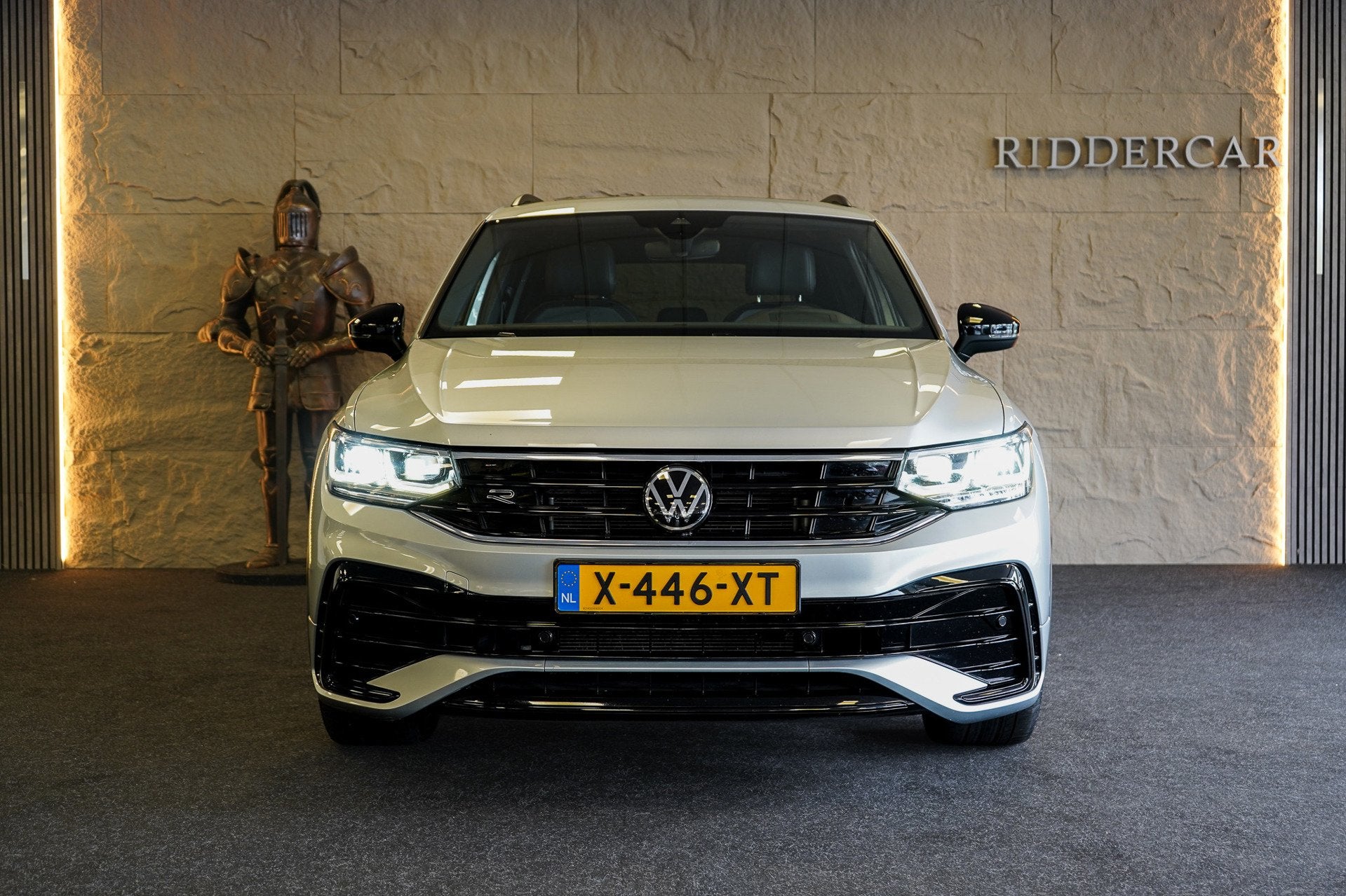 Volkswagen Tiguan 1.5 TSI Elegance R-Line|GARANTIE|PANO|ACC|, Auto's, Automatische klimaatregeling, 15 km/l, Euro 6, 4 cilinders