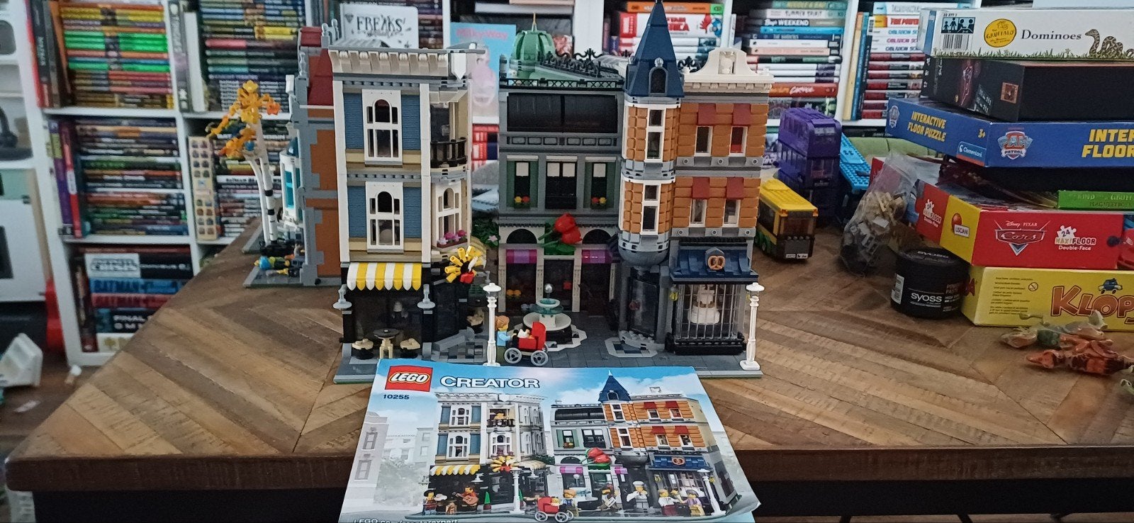 Lego Creator Expert 10255 Stadsplein compleet, Compleet, Gebruikt, Lego, Ophalen of Verzenden